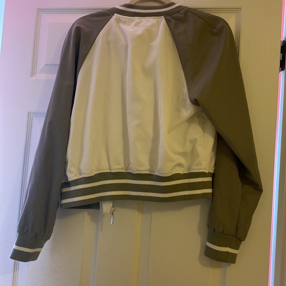 Jacket - Picture 3 of 3